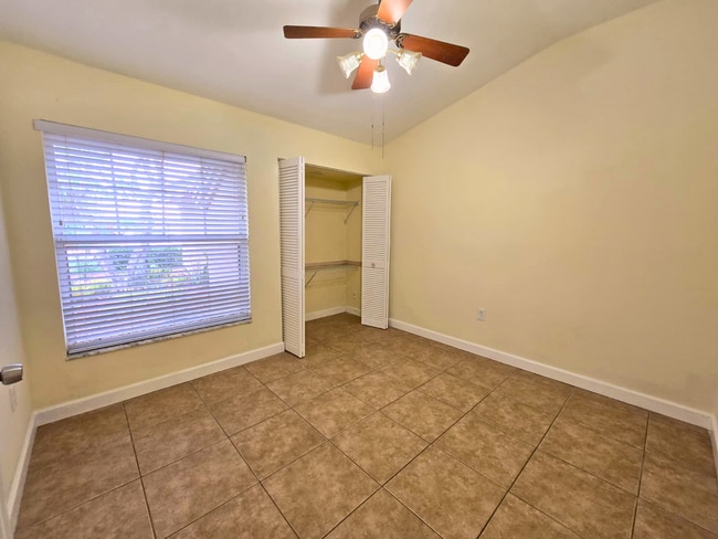 Building Photo - Stunning 3BR/ 2BA Home in The Trails Near UTC