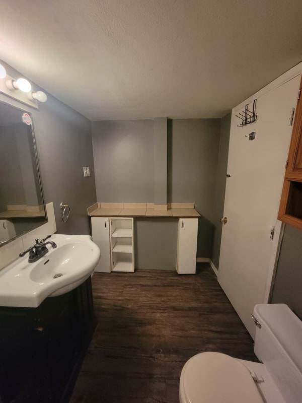 Building Photo - 55 Cotter Ave