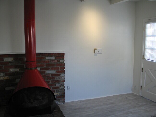 Building Photo - 1401 W Balboa Blvd