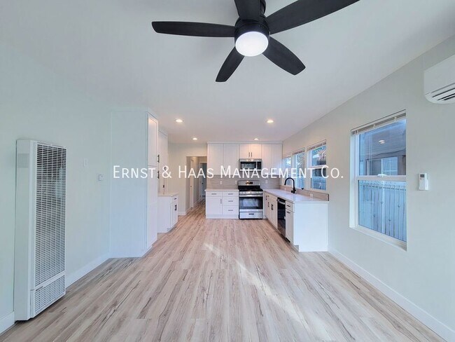 Building Photo - 1107 E. Broadway-