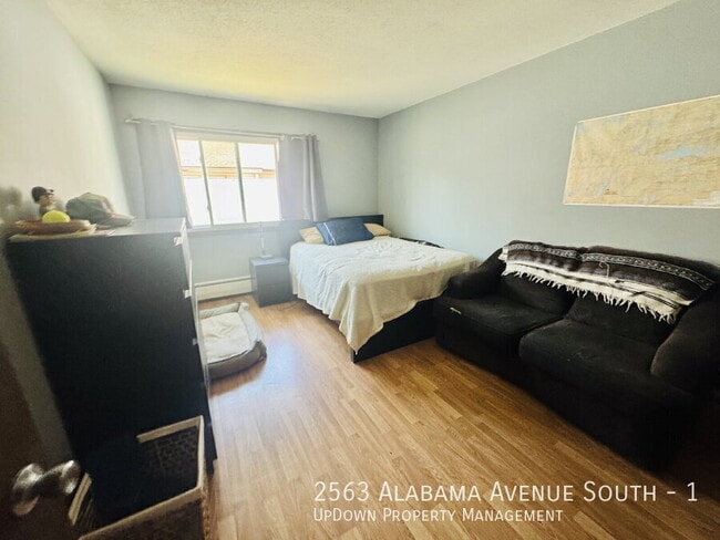 Building Photo - 2563 Alabama Ave S