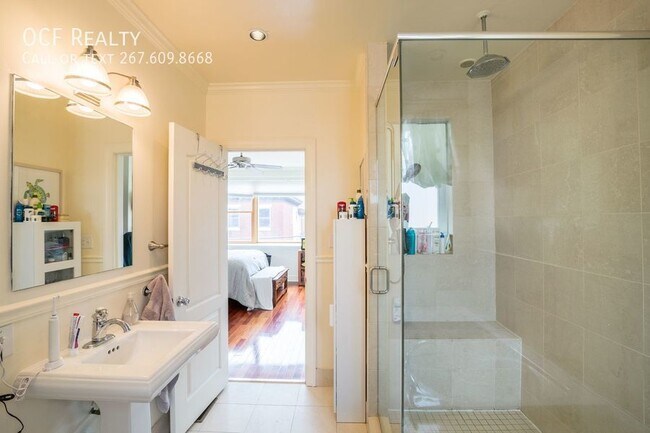 Building Photo - Francisville 3 Bed Apartment