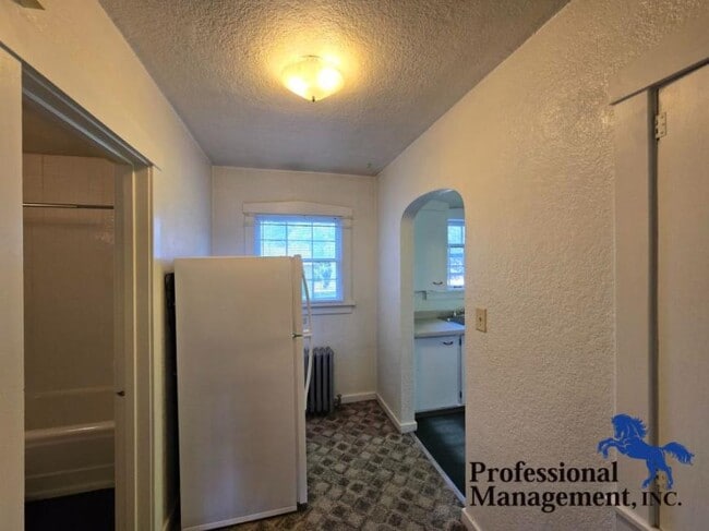 Building Photo - 1 bedroom in Billings MT 59101