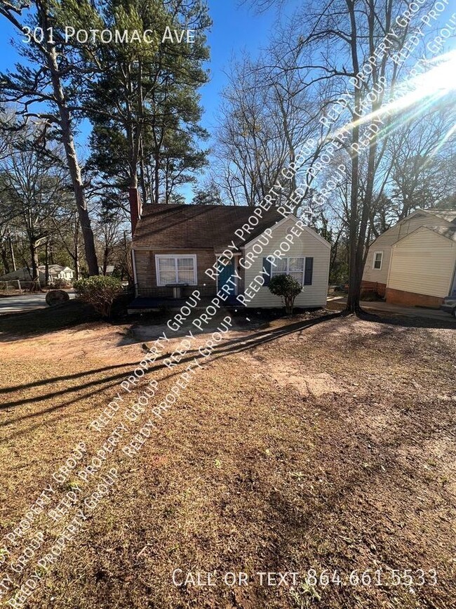 Primary Photo - Corner Lot in Pleasant Valley neighborhood.