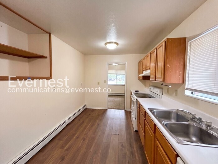 Building Photo - 2205 N Royer St
