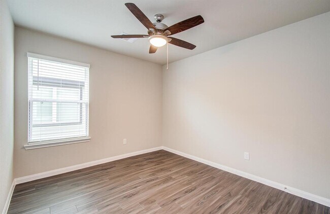 Building Photo - 5111 Shelby Katherine Dr
