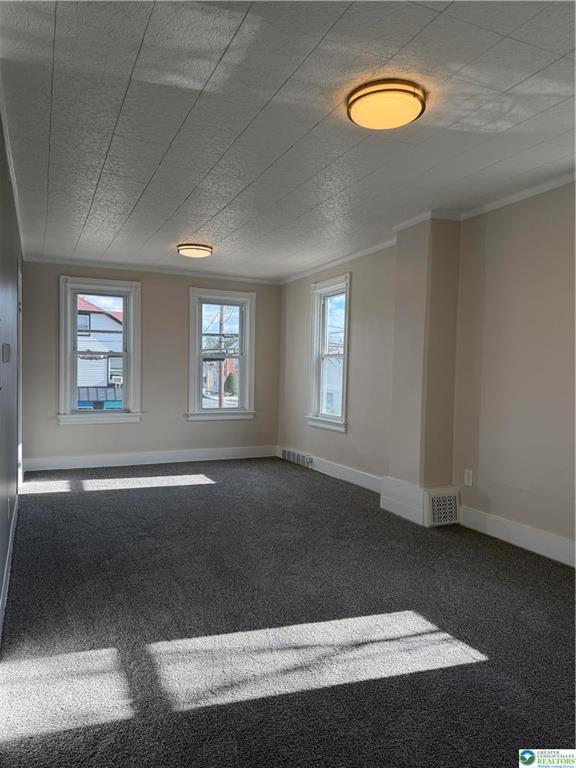 Building Photo - 1403 Center St