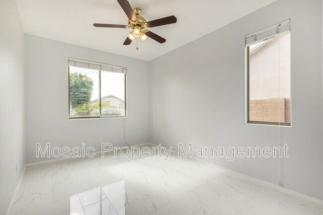 Building Photo - 21292 N 78th Ln