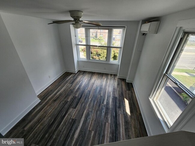 Building Photo - 1908 Darby Rd