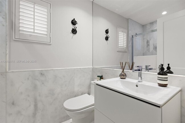 Building Photo - 482 NE 93rd St