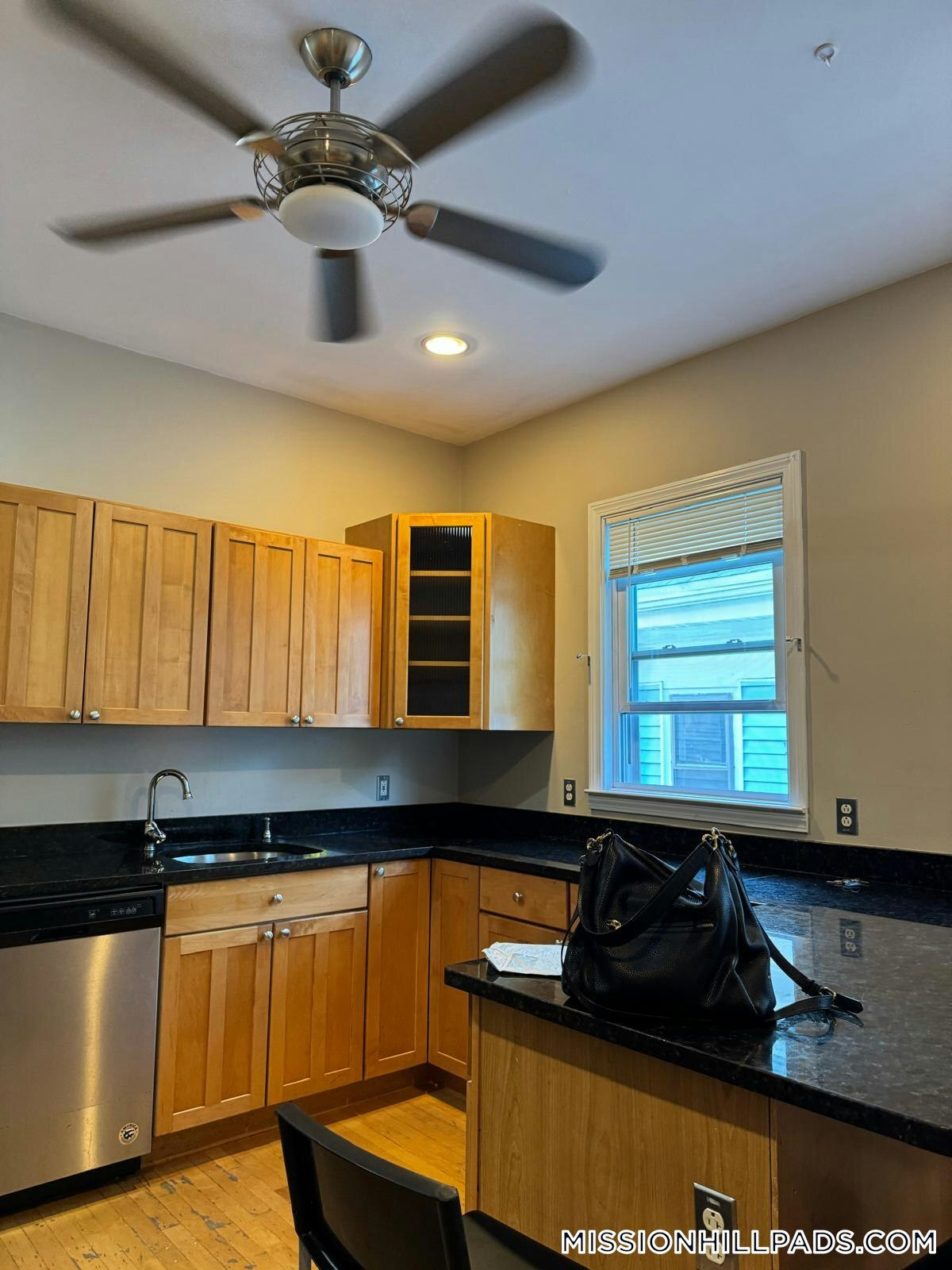 Building Photo - 68 Calumet St