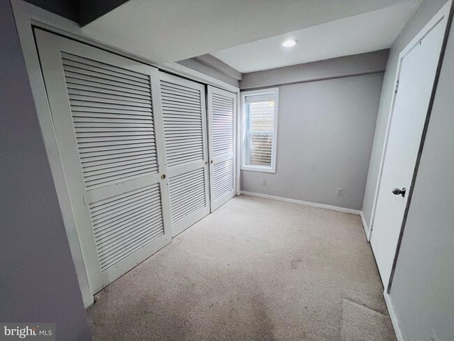 Building Photo - 305 Gundry Dr