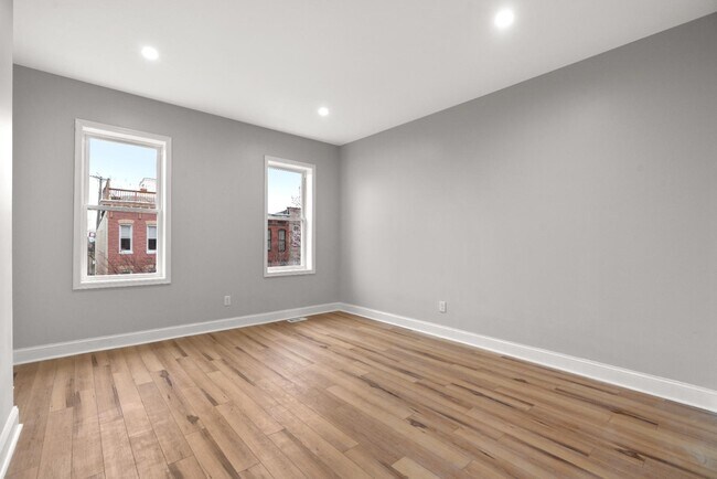 Building Photo - 226 N Collington Ave