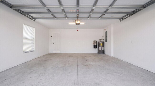 Building Photo - 3136 Verdmont Ln