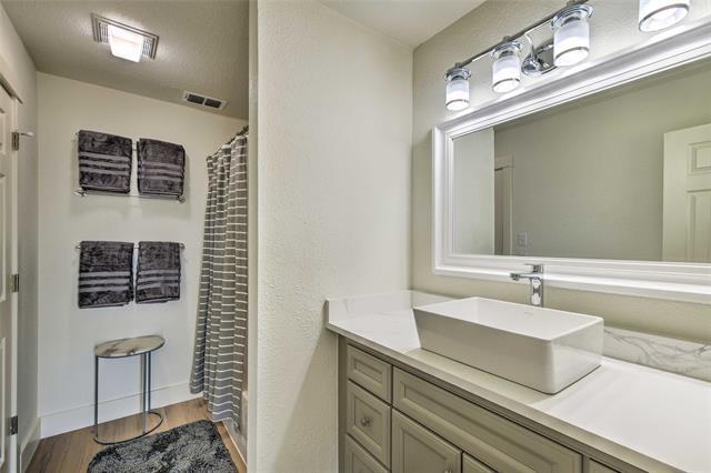 Building Photo - 5213 River Ridge St