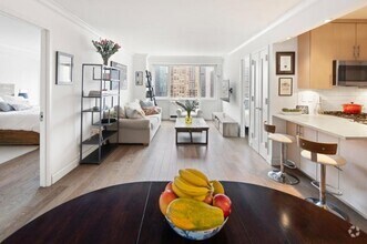 Building Photo - 2 bedroom in New York NY 10022