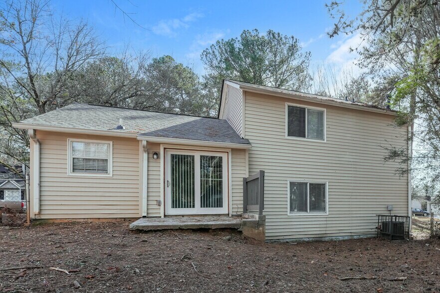 Building Photo - 6155 Marbut Farms Chase