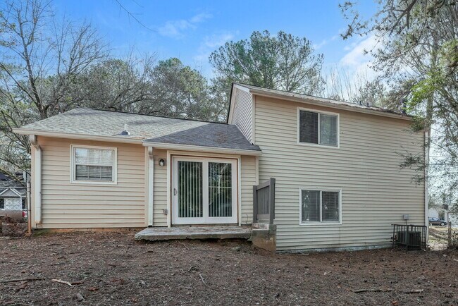 Building Photo - 6155 Marbut Farms Chase