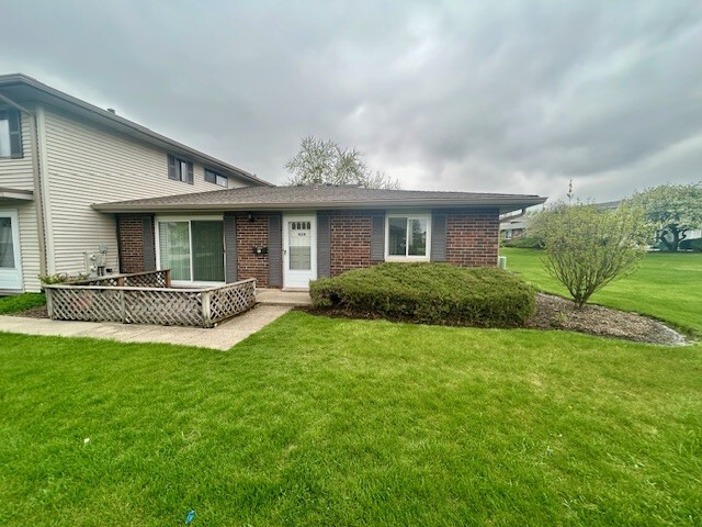 Building Photo - 1028 Sagamore Dr