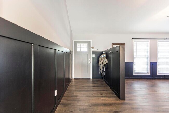 Building Photo - 4202 Cyndy Jo Cir