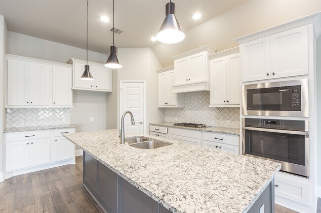 Building Photo - 4623 Primrose Valley Ln