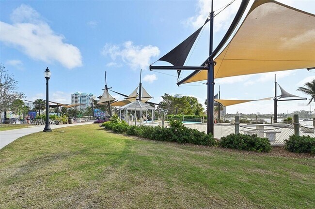 Building Photo - 1771 Ringling Blvd