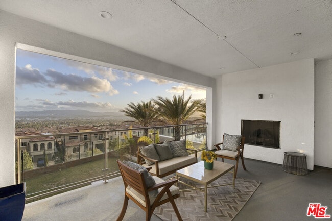 Building Photo - 20248 Willoughby Ln