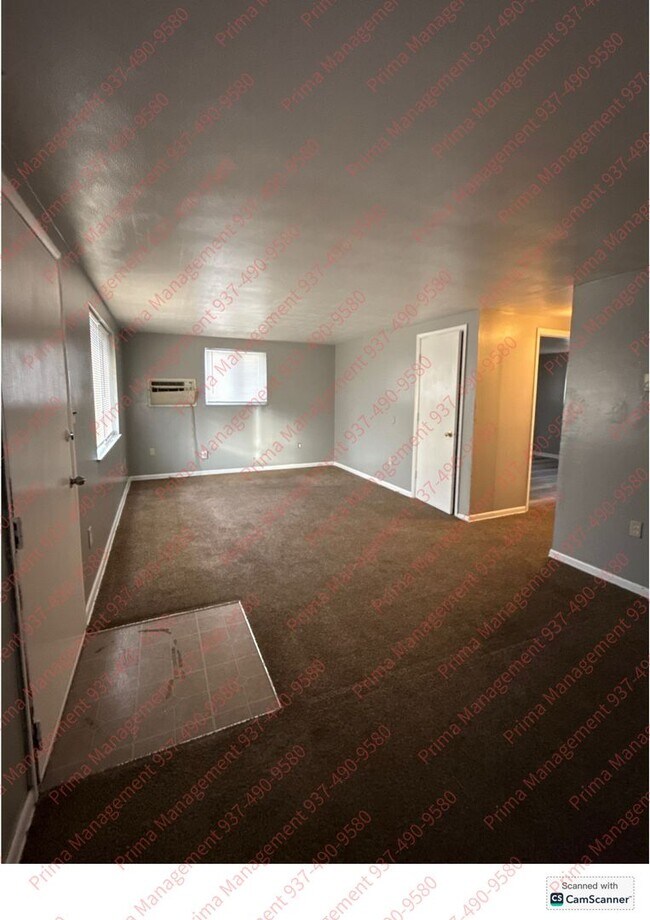 Building Photo - 21 W Parkwood Dr