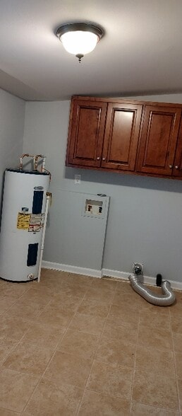 Building Photo - 763 Ergle St