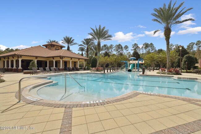 Building Photo - 470 Servia Dr