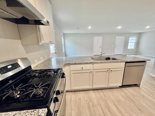 Building Photo - 12111 Overton Wy