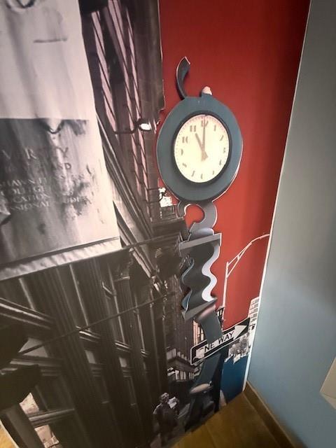 Building Photo - 81 Washington St