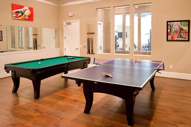 Building Photo - Spacious 2bd/2ba Ranch Style home with impressive club amenities located in Ellis Crossing