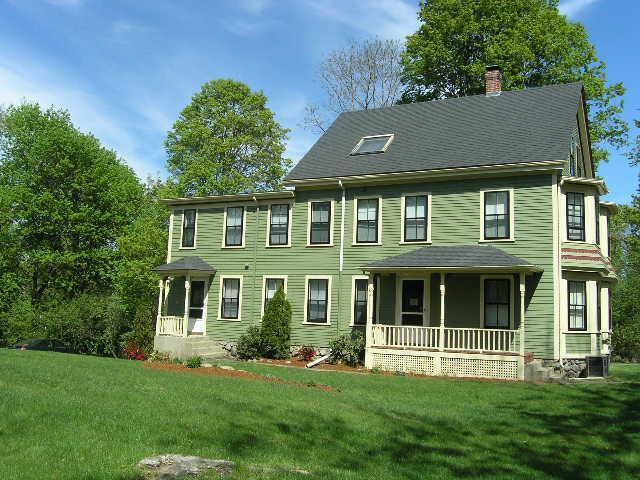 Primary Photo - 36 Crescent St