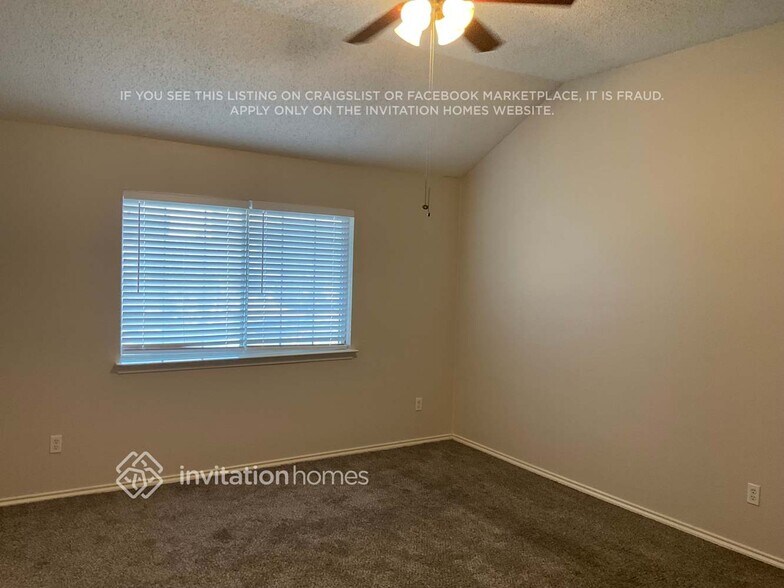 Building Photo - 3717 Tulip Tree Dr