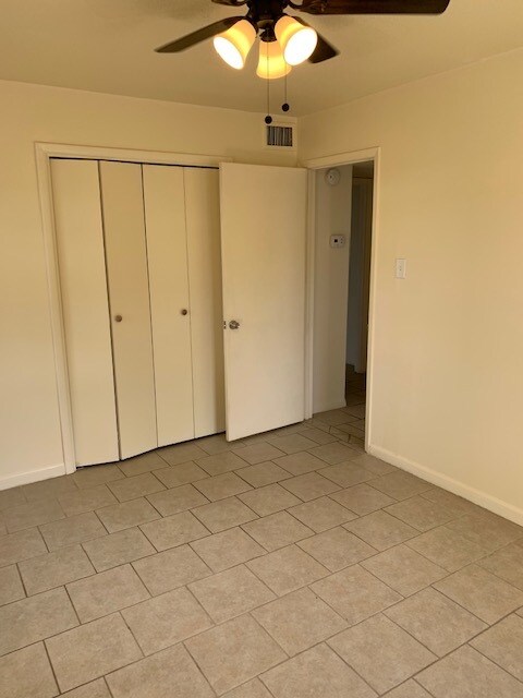 Building Photo - 1502 Dauphin St
