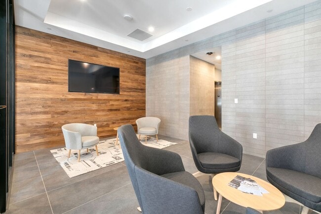 Building Photo - 1 Bedroom in Northern Liberties - Parking Available