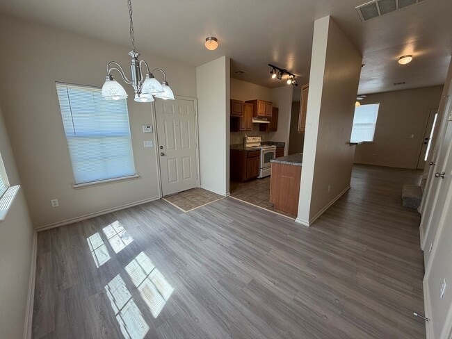 Building Photo - 200 Chalmette Dr