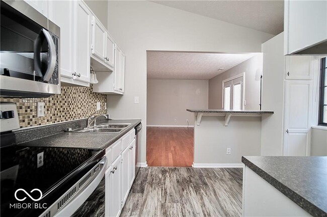 Building Photo - 18760 Northridge Dr