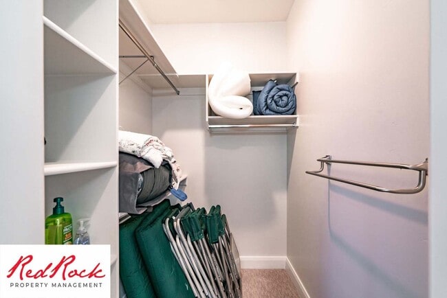 Building Photo - Single Family Home in Hurricane with an attached Casita!