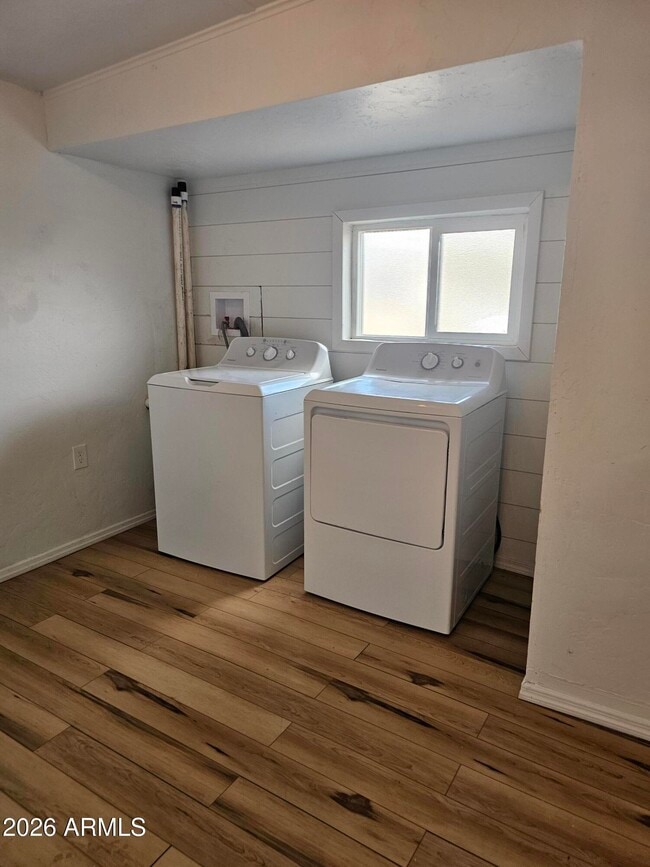 Building Photo - 872 AZ-92