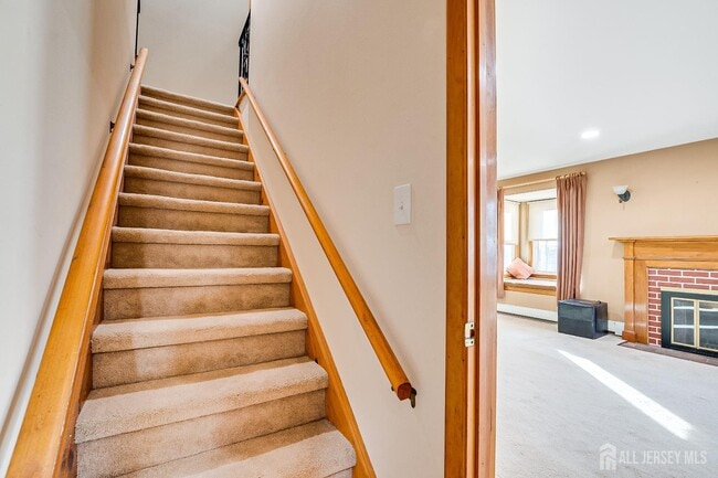 Building Photo - 92 Coleman St