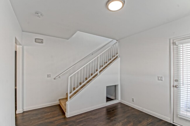 Building Photo - SPACIOUS & PARTIALLY REMODELED, 2-STORY, 3...