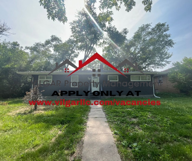 Building Photo - WOW! This is a Home! 3-bedroom, 1-bath hom...