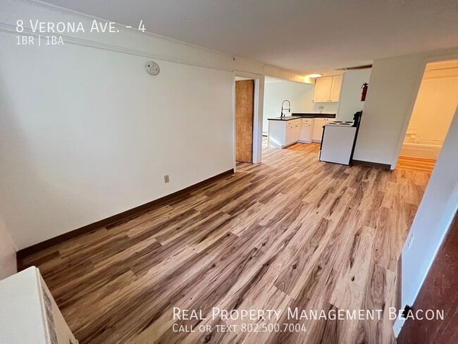 Building Photo - 8 Verona Ave