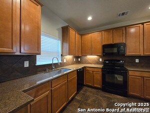 Building Photo - 12326 Abbey Gdn