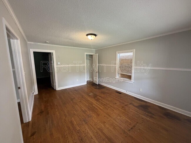 Building Photo - 1746 Eldridge Ave