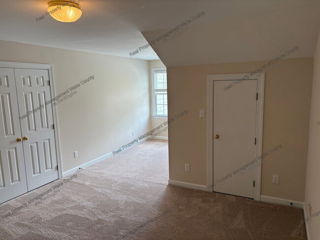 Building Photo - 3605 Baron Monck Pass