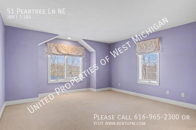 Building Photo - 51 Peartree Ln NE