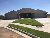 Building Photo - 7385 Southern Belle Cir